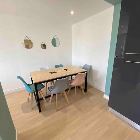 Appartement Familial, 2 Chambres, En Rdc Sur Cour Saint-Florentin  Ngoại thất bức ảnh