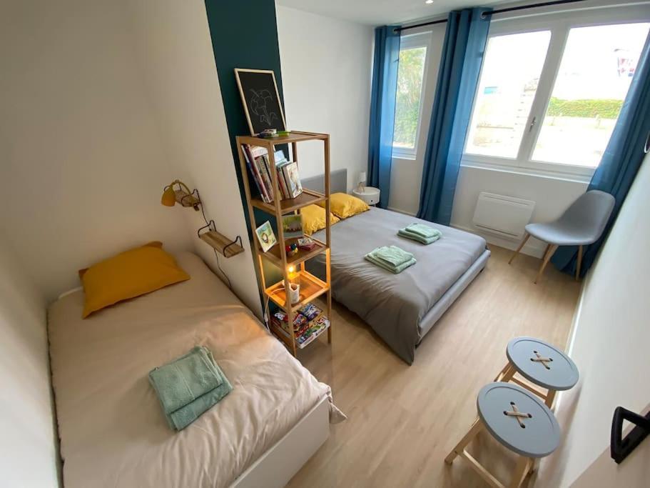Appartement Familial, 2 Chambres, En Rdc Sur Cour Saint-Florentin  Ngoại thất bức ảnh
